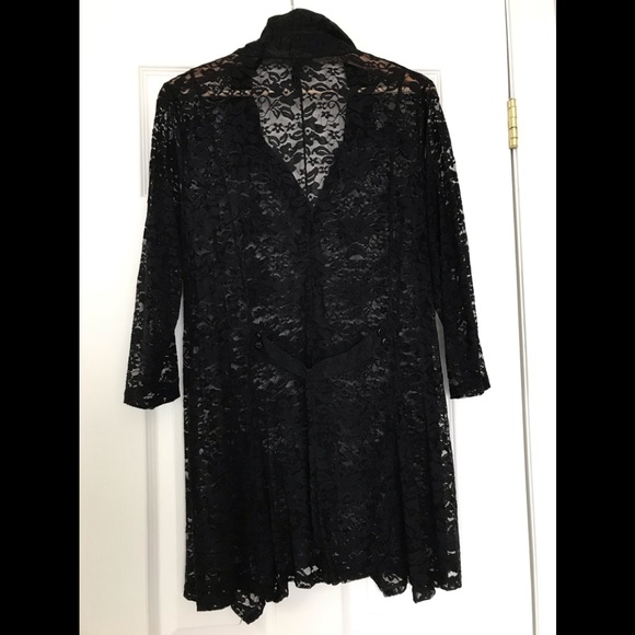 Sheer black lace blouse / tunic - Picture 2 of 5